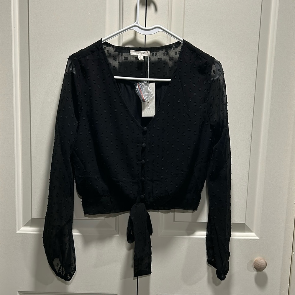 NWT Womens Sim & Sam blouse